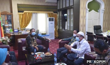 Walikota Irsan Nasution berharap 125 mahasiswa KKN Bantu pemerintah edukasi dan sosialisasi prokes ke Masyarakat