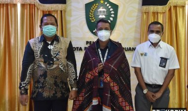 Walikota Irsan Efendi Nasution Terima audiensi GM PT Telkom Witel Sumut