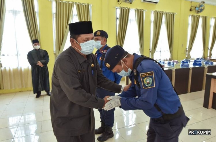 Walikota Lantik 7 ASN Di Dinas Damkar Dan Penyelamatan Kota Padangsidimpuan