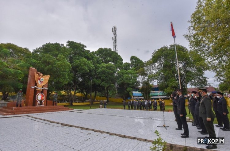 Hari Pahlawan, Forkopimda Padangsidimpuan lakukan ziarah