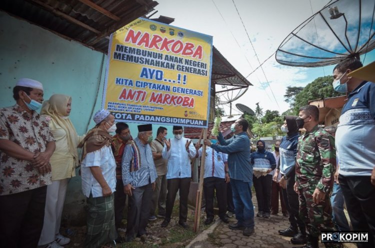 Peresmian Posko Kampung Tangguh Anti Narkoba Kelurahan WEK II Silayang-layang