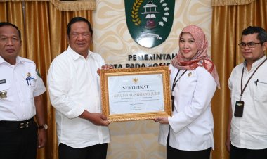 Pemko Padang Sidempuan Terima Penghargaan 100 Desa Cinta Statistik Tahun 2021