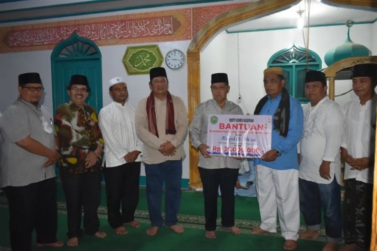 Safari Ramadhan Kedua, Pemko Sidempuan Berikan Bantuan Kepada Masjid Al-Ikhlas Lubuk Raya, Yatim Piatu Dan Lansia