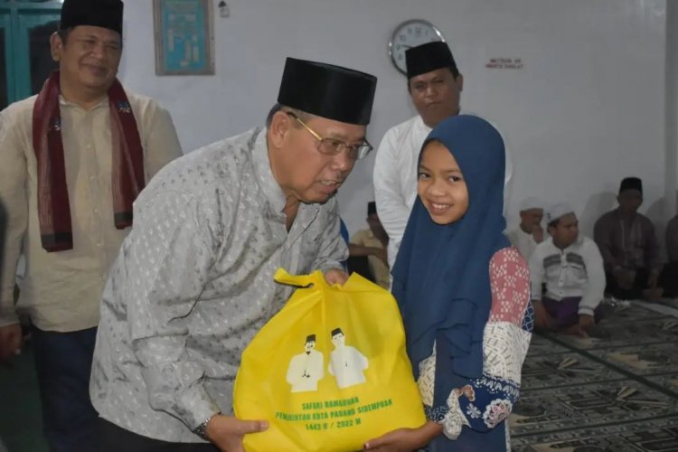 Safari Ramadhan Kedua, Pemko Sidempuan Berikan Bantuan Kepada Masjid Al-Ikhlas Lubuk Raya, Yatim Piatu Dan Lansia