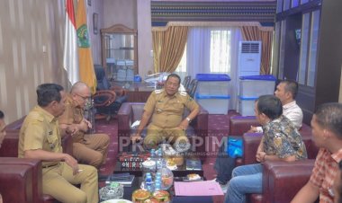 Walikota Padang Sidempuan Irsan terima audiensi KNPI Padang Sidempuan