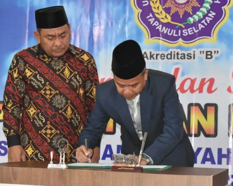 WAKIL WALIKOTA PADANGSIDIMPUAN HADIRI PELANTIKAN REKTOR UNIVERSITAS MUHAMMADIYAH TAPANULI SELATAN (UMTS) MASA JABATAN 2022 – 2026