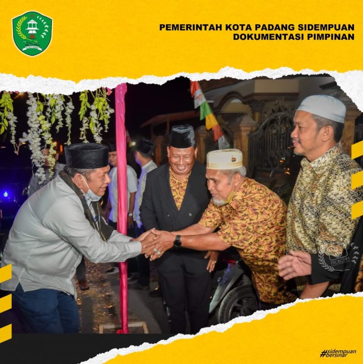 Wali Kota Padang Sidempuan Irsan Efendi Nasution menghadiri Tahun Baru Islam 1444 H di Gang Mandailing, Lingkungan II, Kelurahan Bincar, Padang Sidempuan Utara