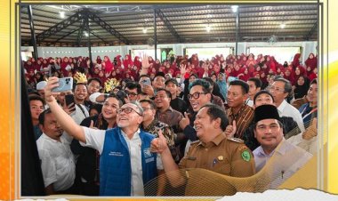 Kunjungi Padang Sidempuan : Mendag RI Zulkifli Hasan Bawa Pasha Ungu dan Uya Kuya
