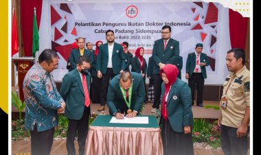 Wali Kota Irsan Efendi Nasution Saksikan Pelantikan Pengurus IDI Cabang Padang Sidempuan