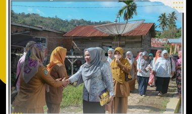 Kunjungi Penderita Kanker YKI Cabang Padang Sidempuan Serahkan Tali Asih
