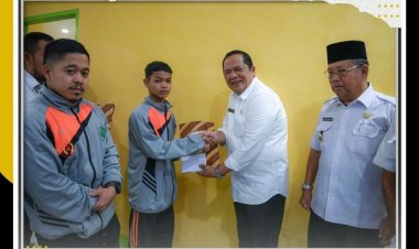 Pemko Padang Sidempuan Berikan Tali Asih Kepada Atlet Berprestasi dan Pelatih Berprestasi