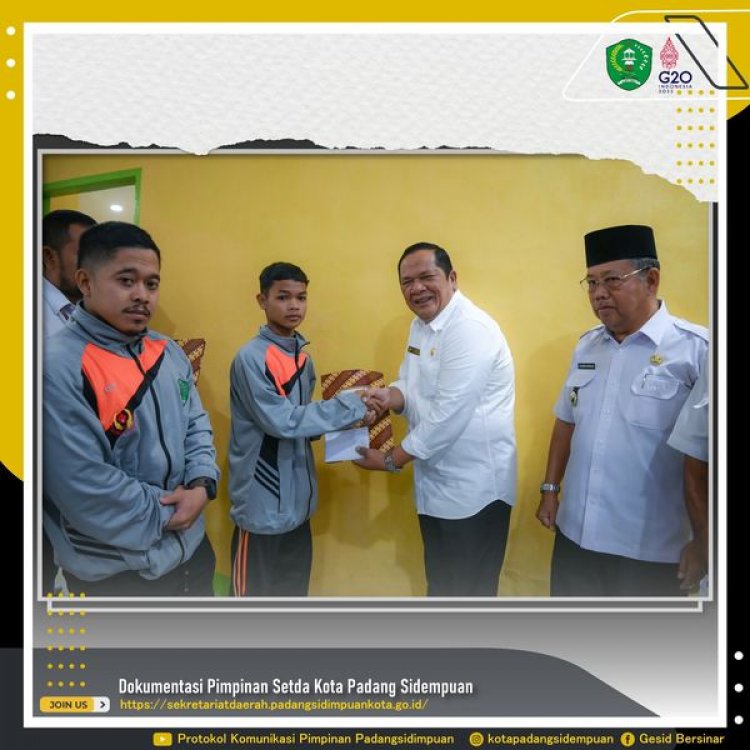 Pemko Padang Sidempuan Berikan Tali Asih Kepada Atlet Berprestasi dan Pelatih Berprestasi