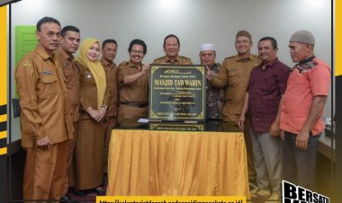 Wako Irsan Tanda Tangani Baru Prasasti Peresmian masjid Tawwabin Kel. Tobat