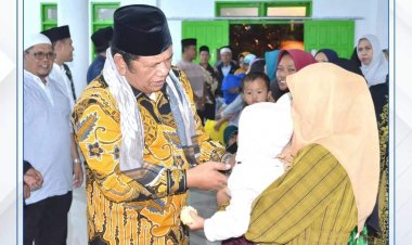 Dihari Keempat, Wali Kota Padang Sidempuan Hadiri Safari Isra Mi'raj di Kelurahan Aek Tampang Kec. Padang Sidempuan Selatan.