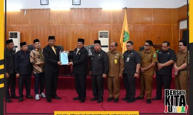 Wako Irsan Sampaikan LKPJ tahun 2022 & Ranperda Tentang Pengelolaan Keuangan Daerah