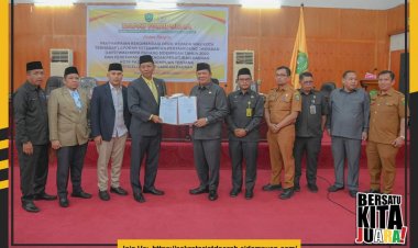 Pemerintah Kota Padang Sidempuan Menerima Rekomendasi Terkait LKPJ Wali Kota Tahun 2022 dan Ranperda Tentang Pengelolaan Keuangan Daerah