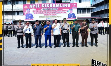 Kapolres Padangsidimpuan Pimpin Apel Siskamling untuk Meningkatkan HARKAMTIBMAS menjelang Pemilu Serentak Tahun 2024