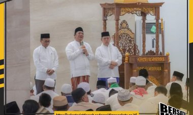 Wali Kota Padangsidimpuan Irsan Efendi Nasution Shalat Idul Adha 1444 H di Masjid Agung Al-Abror