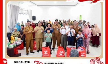 Pj. Wali Kota Padangsidimpuan diwakili oleh Plt. Sekretaris Daerah menyerahkan bantuan Atensi dari Kementerian Sosial Republik Indonesia untuk Kota Padangsidimpuan, Provinsi Sumatera Utara