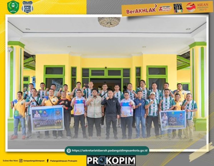 Pj. Wali Kota Padangsidimpuan H. Timur Tumanggor Lepas PS Korpri untuk Berlaga di Babak 12 Besar Piala Pembina Korpri Kota Medan