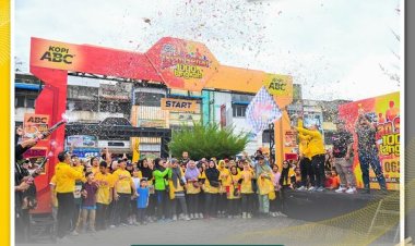 Pj. Wali Kota Melepas Jalan Sehat 1000 Langkah Bersama Kopi ABC