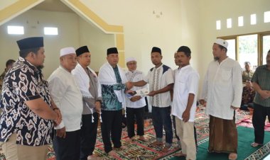 Pemerintah Kota Padangsidimpuan menyerahkan kepemilikan Masjid Abdullah Bin Zaid kepada masyarakat Kelurahan Panyanggar
