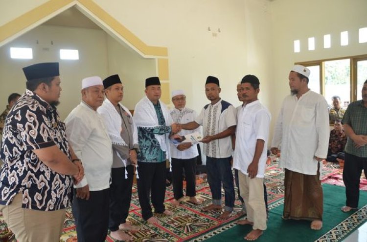 Pemerintah Kota Padangsidimpuan menyerahkan kepemilikan Masjid Abdullah Bin Zaid kepada masyarakat Kelurahan Panyanggar