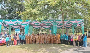 Pj. Wali Kota Padangsidimpuan yang diwakili oleh Pj. Sekretaris Daerah Kota Padangsidimpuan menghadiri kegiatan Jambore Kader Posyandu