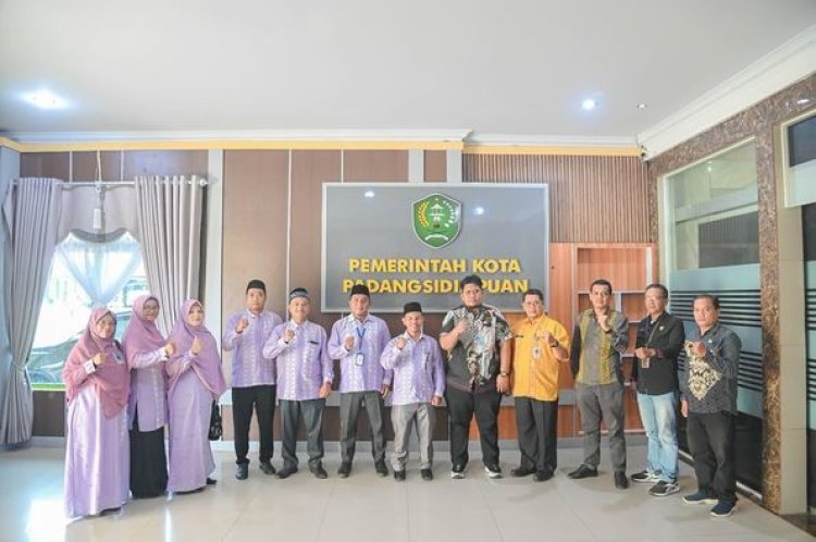 Pj. Wali Kota Padangsidimpuan yang di wakili Sekretaris Daerah kota Padangsidimpuan Terima Audiensi Pengurus Pesantren Darul Hasan