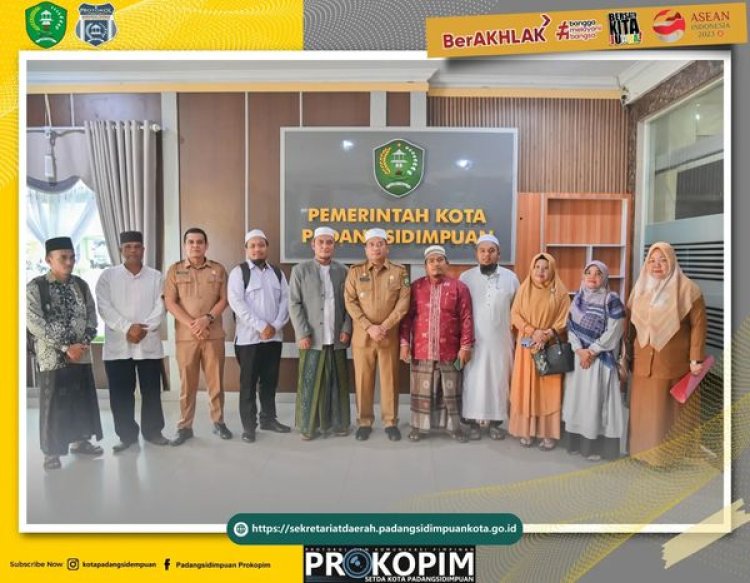 Pj. Wali Kota Padangsidimpuan H. Timur Tumanggor Terima Audiensi Badan Silaturrahmi Pondok Pesantren