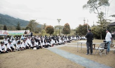 Pj. Wali Kota Padangsidimpuan secara resmi membuka kegiatan Outbond yang diikuti oleh seluruh jajaran Dinas Pendidikan Kota Padangsidimpuan