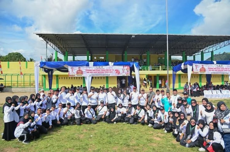 Puncak Peringatan Hari Guru Nasional dan HUT ke-79 PGRI; Guru Hebat Lahirkan Pemimpin untuk Indonesia Emas