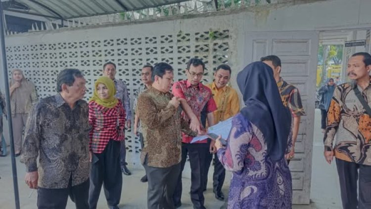 Inspeksi mendadak ke sejumlah kantor dinas pemerintah kota padangsidimpuan usai libur tahun baru 2025