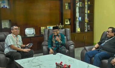 Dalam upaya memperkuat sinergi antara sektor perbankan dan pemerintah daerah, Bank Negara Indonesia (BNI) Cabang Padangsidimpuan melakukan audiensi dengan Wali Kota Padangsidimpuan