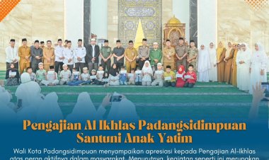 Wali Kota Padangsidimpuan Hadiri Pemberian Santunan Anak Yatim oleh Pengajian Al-Ikhlas