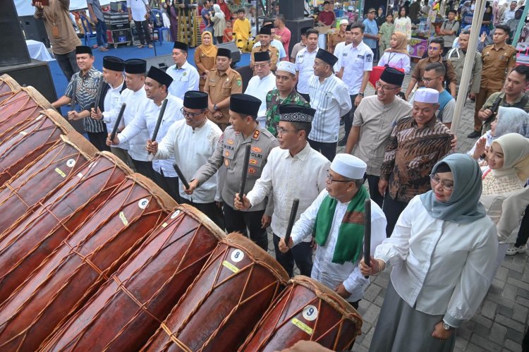 Wali Kota Letnan Dalimunthe Buka Padangsidimpuan Ramadhan Fair Perdana