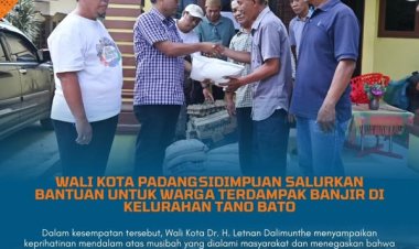 Wali Kota Padangsidimpuan Salurkan Bantuan untuk Warga Terdampak Banjir di Kelurahan Tano Bato