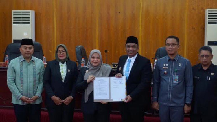 Sidang Paripurna DPRD Kota Padangsidimpuan Bahas LKPJ Wali Kota dan Pembentukan Perda Tahun 2025