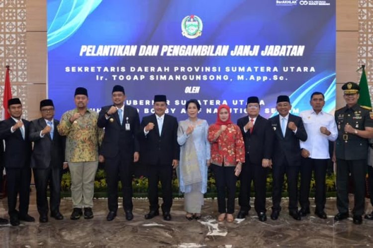 Walikota Padangsidimpuan Hadiri Pelantikan Sekda Provinsi Sumut, Togap Simangunsong