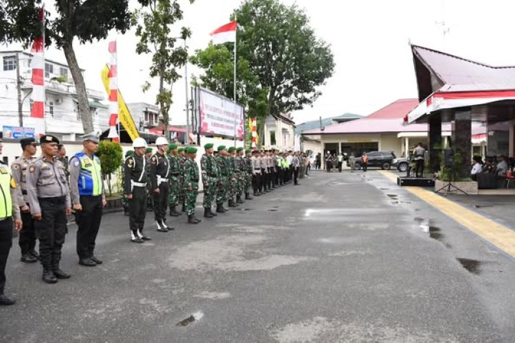 Apel Gelar Pasukan Operasi Patuh Toba 2025 digelar di Lapangan Apel Polres Padangsidimpuan