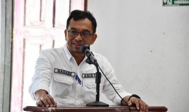 Pemerintah Kota Padangsidimpuan lepas Mahasiswa Beasiswa Program Musyawarah Guru Bimbingan Konseling (MGBK)