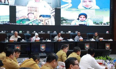 Mendagri Imbau Daerah yang Inflasinya Tinggi Perkuat Koordinasi Pengendalian dengan BPS hingga Bulog