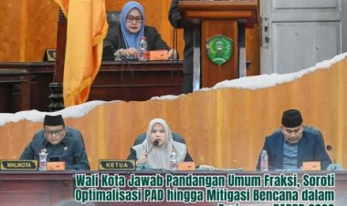 Fraksi Usulkan Optimalisasi PAD hingga Mitigasi Bencana, Wali Kota Jawab Pandangan Umum Fraksi dalam Paripurna RAPBD 2026