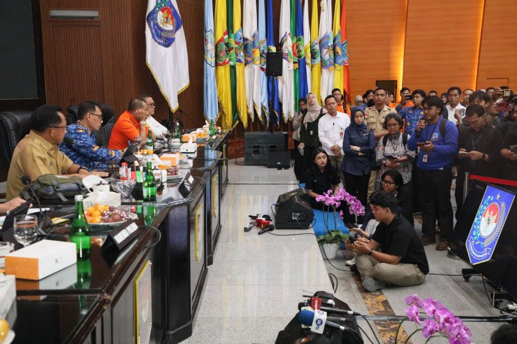 Mendagri Jelaskan Penyaluran Bantuan Pangan bagi Daerah Bencana