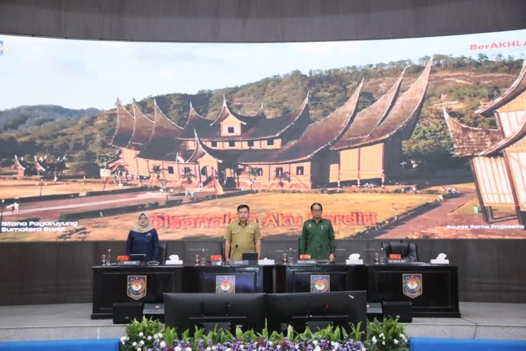 Sekjen Kemendagri Soroti Kenaikan Harga Komoditas Pangan di Daerah dengan Lahan Subur