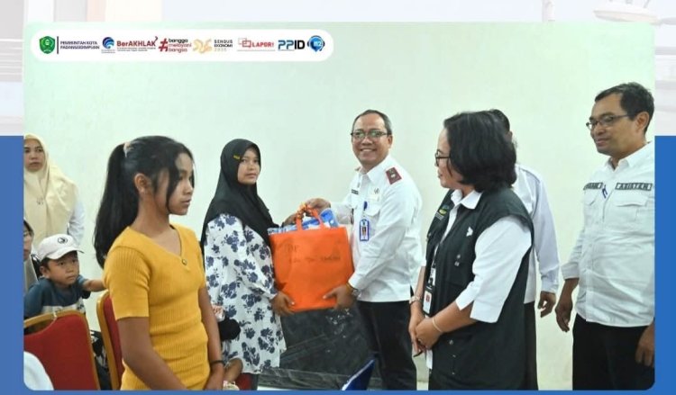 Pemko Padangsidimpuan Salurkan Bantuan Atensi Klaster Anak dari Kemensos RI