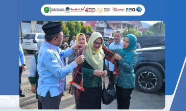 Monitoring UP2K PKK Perkuat UMKM Padangsidimpuan, Pemko Luncurkan Internet Gratis di Taman Kota Saat Kunjungan Tim Monitoring Provinsi Sumatera Utara 