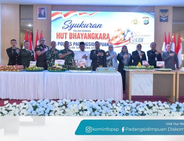 Wali Kota Padangsidimpuan Hadiri Syukuran Hari Bhayangkara ke-80