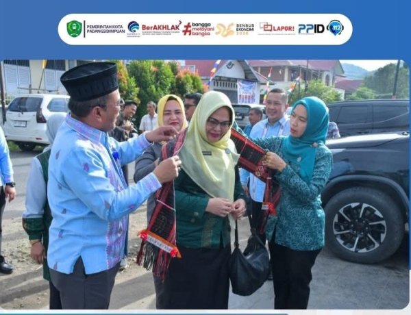 Monitoring UP2K PKK Perkuat UMKM Padangsidimpuan, Pemko Luncurkan Internet Gratis di Taman Kota Saat Kunjungan Tim Monitoring Provinsi Sumatera Utara 
