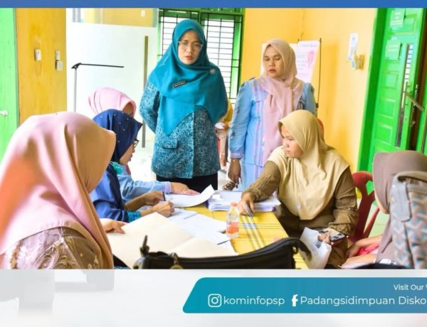 Pembinaan IVA Test di Desa Mompang, Target Cakupan Kecamatan Angkola Julu Capai 100 Persen